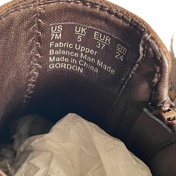 Naturalizer Gordon Ankle Boots - Picture 6 of 9